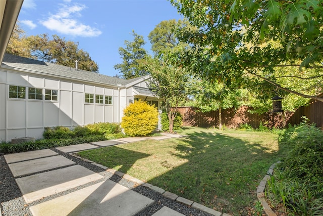 view of yard featuring fence