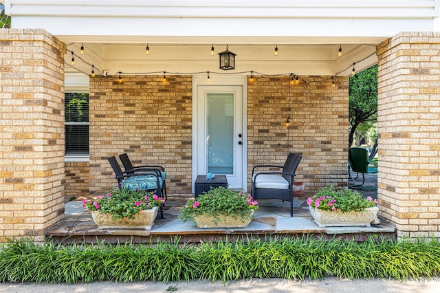 1936 Forest Park Blvd, Fort Worth, TX 76110 - view of covered porch