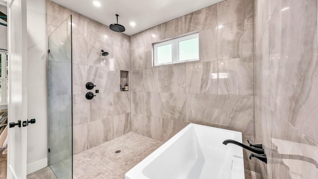 118 E Bay Dr, Bridgeport, TX 76426 - full bathroom with a tile shower, recessed lighting, and a bathing tub