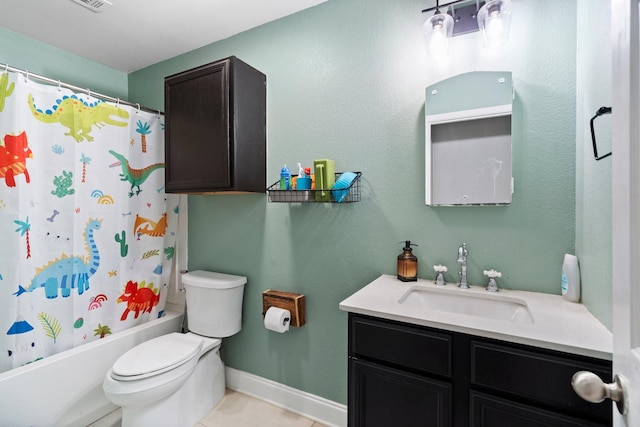 3968 Hunter Peak Rd, Fort Worth, TX 76262 - bathroom with vanity, tile patterned floors, and shower / bath combo