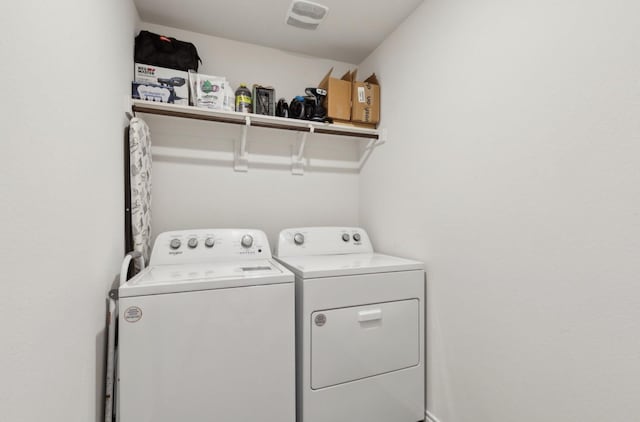 1002 Honey Maple St, Princeton, TX 75407 - laundry room with washing machine and clothes dryer