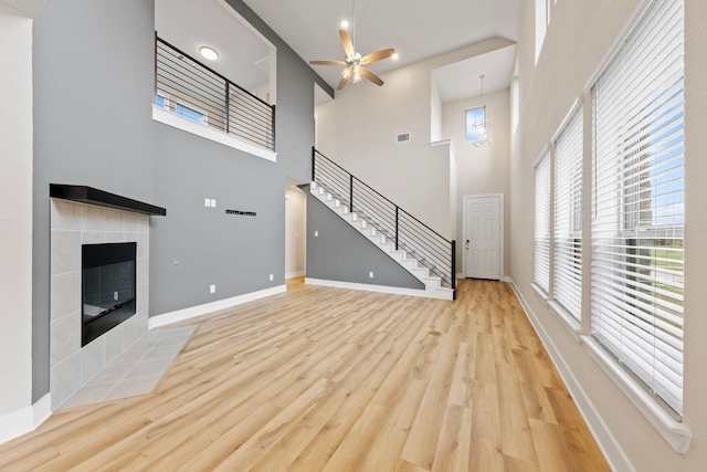 unfurnished dining area with light wood-style flooring, baseboards, visible vents, and recessed lighting