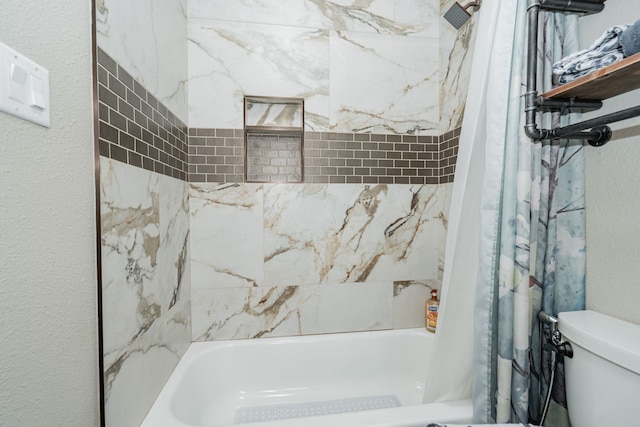 1609 W Alamosa Dr, Talty, TX 75160 - full bath featuring toilet and a textured wall