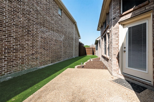 5685 Country View Ln, Frisco, TX 75036 - view of yard with a patio and fence