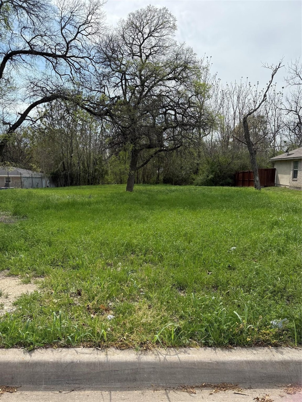 4833 Kildare Ave, Dallas, TX 75216