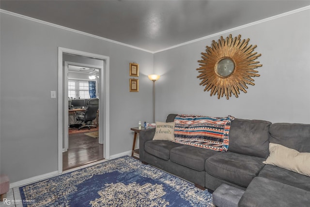 1806 Ray Ave, Bossier City, LA 71112 - living room featuring baseboards and ornamental molding