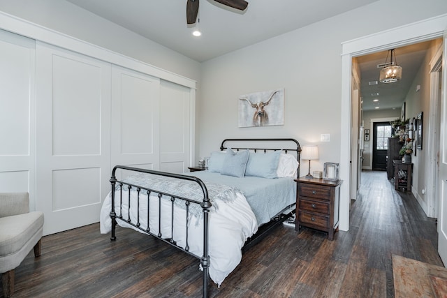 bedroom featuring dark wood-style floors, a closet, recessed lighting, and a ceiling fan