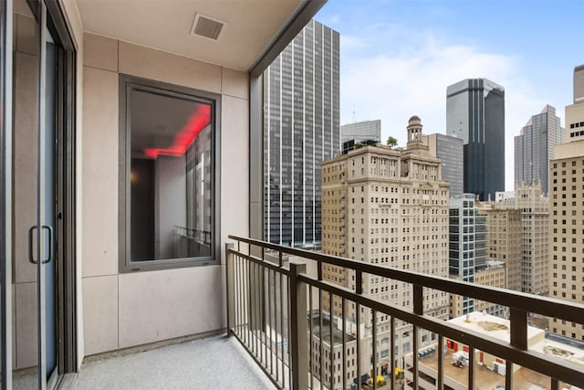 1200 Main St Unit 1511, Dallas, TX 75202 - balcony featuring a city view and visible vents