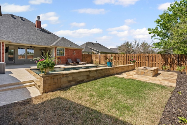 729 Ridgeway Blvd, Weatherford, TX 76086 - view of yard featuring a patio and an outdoor fire pit