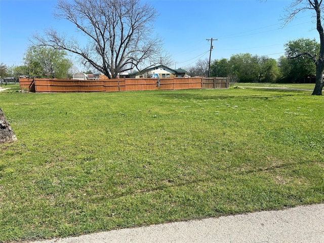 116 Hinton, Tioga, TX 76271