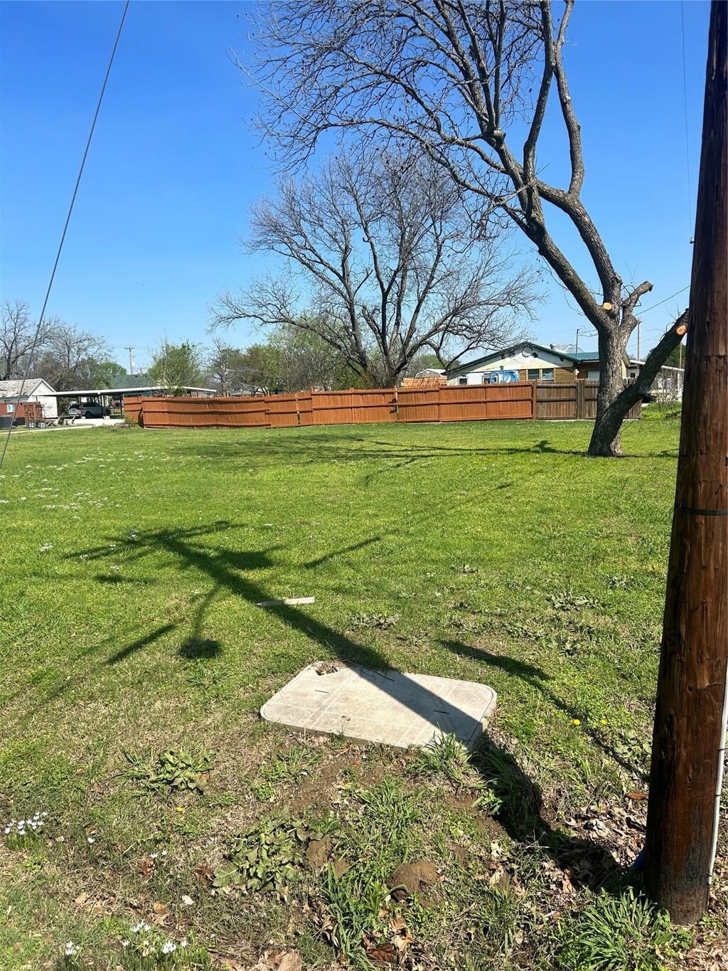 116 Hinton, Tioga, TX 76271