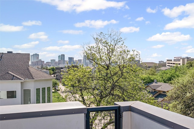276 Currie St, Fort Worth, TX 76107 - balcony featuring a city view
