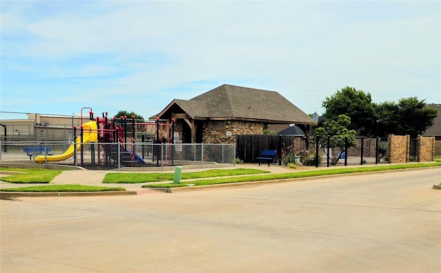 4805 Saddleback Ln, Wichita Falls, TX 73608 - view of community play area
