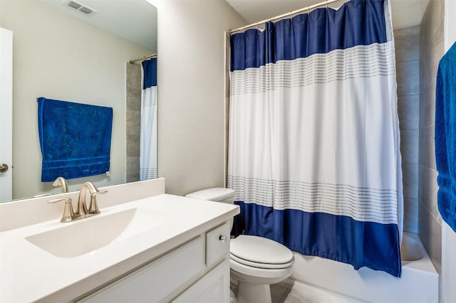 2813 Maverick Way, Celina, TX 75009 - bathroom featuring toilet, vanity, and shower / bath combination with curtain
