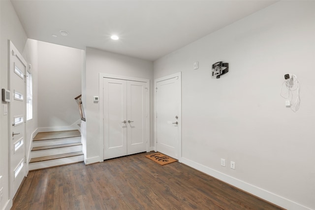 4914 Live Oak St Unit 7, Dallas, TX 75206 - foyer entrance featuring wood finished floors, baseboards, stairway, and recessed lighting