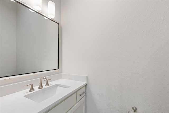 4914 Live Oak St Unit 7, Dallas, TX 75206 - bathroom with vanity