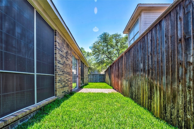 775 Marble Canyon Cir, Irving, TX 75063 - view of yard featuring fence