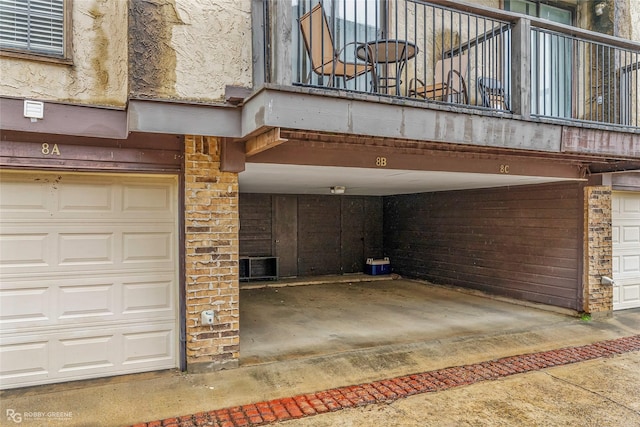 3100 Fairfield Ave Unit 8B, Shreveport, LA 71104 - garage featuring cooling unit