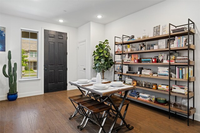 7223 Sideoats Gama St, Frisco, TX 75033 - dining area with wood finished floors, baseboards, and recessed lighting