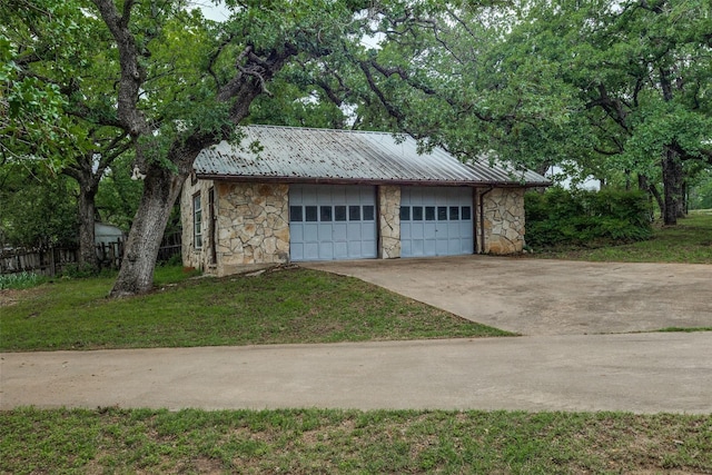7219 Hickey Rd, Azle, TX 76020 - view of detached garage