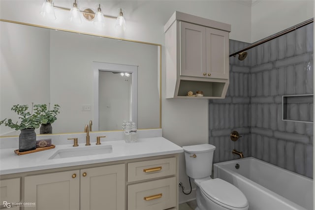 386 Newburn Ln, Shreveport, LA 71106 - bathroom with vanity, toilet, and a tub to relax in