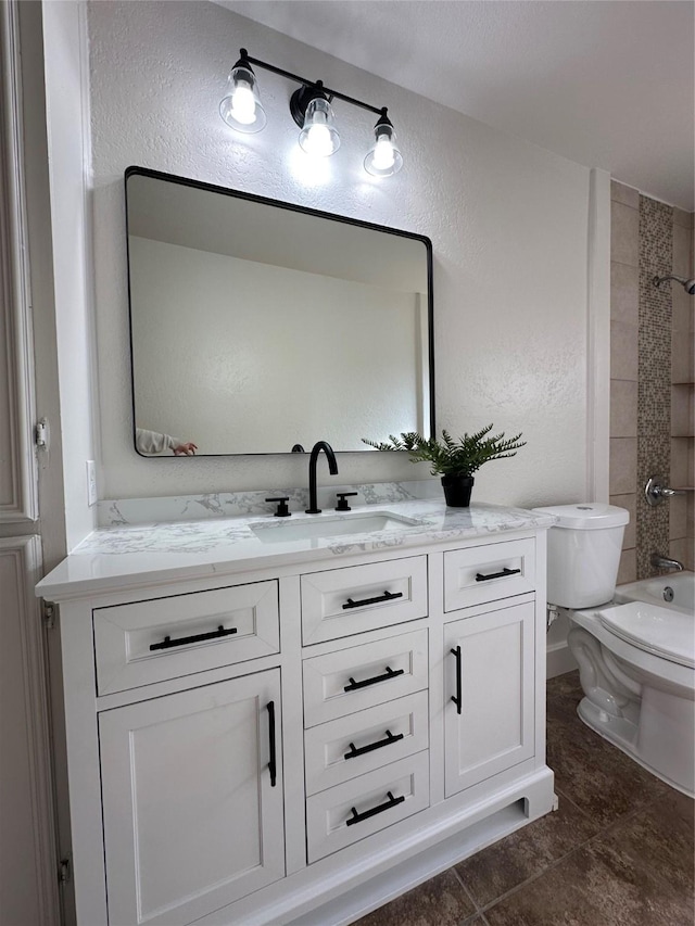 1317 N Mary St, Comanche, TX 76442 - hallway featuring a textured wall, a textured ceiling, a sink, and ornamental molding