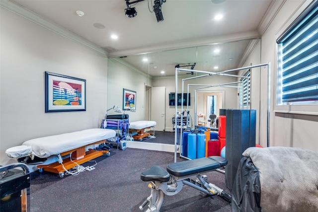 10989 Crooked Creek Dr, Dallas, TX 75229 - exercise area featuring ornamental molding, recessed lighting, and baseboards