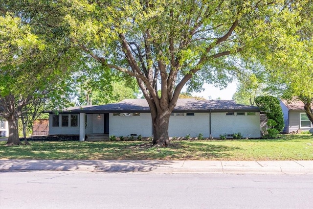 3848 S Drive, Fort Worth, TX 76109 - ranch-style home with a front lawn