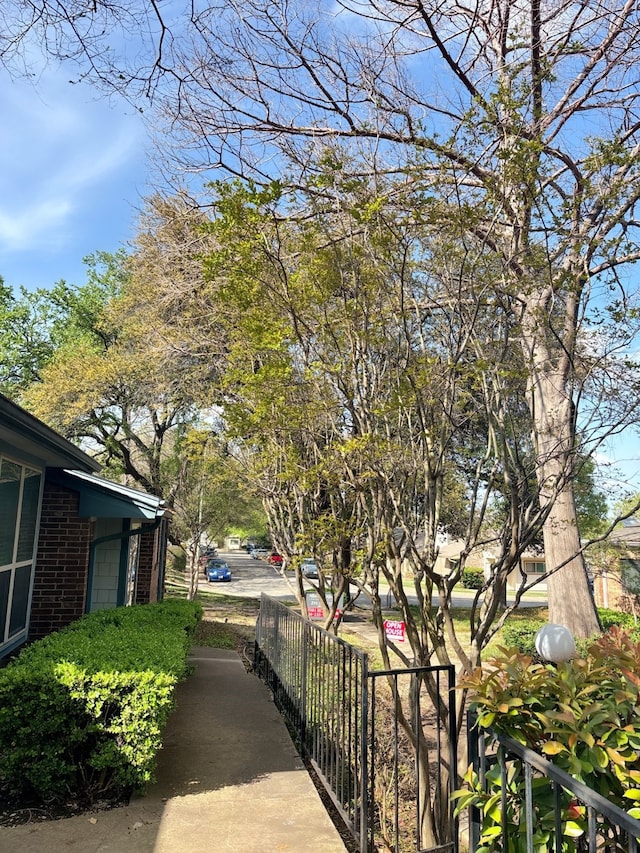 13633 Weald Green St, Dallas, TX 75240 - view of yard