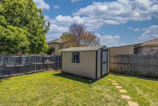 3144 Longbow Dr, Grand Prairie, TX 75052 - view of shed featuring a fenced backyard