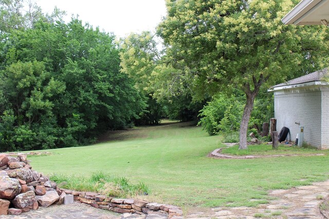 7650 Shade Tree Ln, Celina, TX 75009 - view of grassy yard