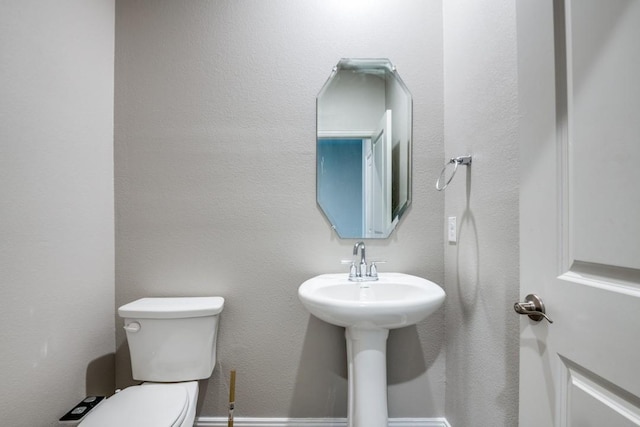 5219 Amistad Ave, Royse City, TX 75189 - bathroom featuring toilet