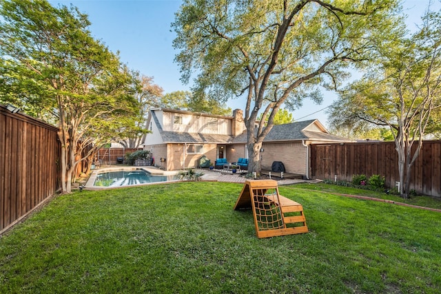 9375 Springwater Dr, Dallas, TX 75228 - view of yard