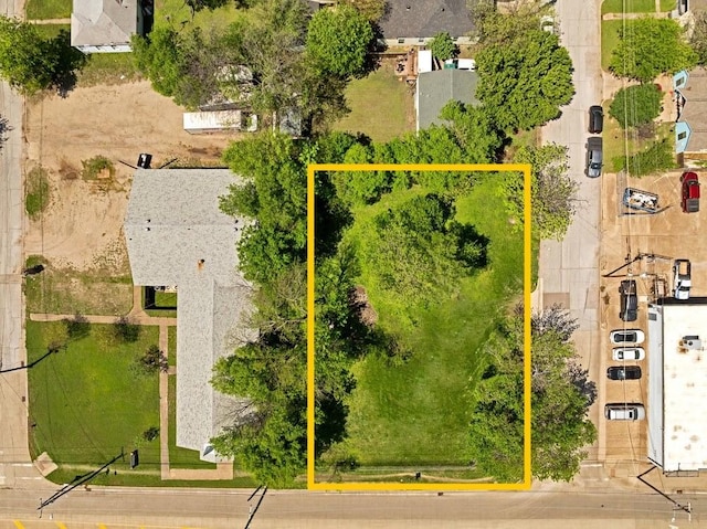 231 S Belt Line Rd, Grand Prairie, TX 75051