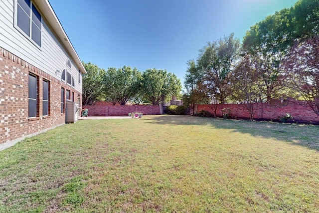 104 Bayonne Dr, Mansfield, TX 76063 - view of yard