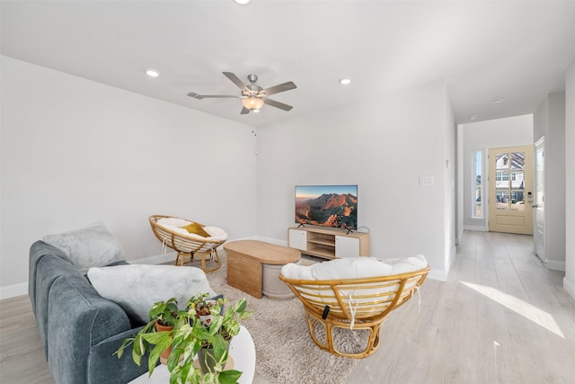 3733 Patience Blvd E, Dallas, TX 75236 - living area featuring light wood-type flooring, baseboards, a ceiling fan, and recessed lighting