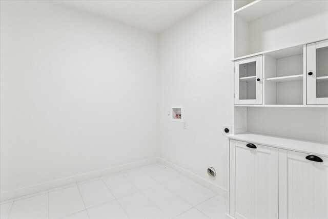 15712 Terrace Lawn Cir, Dallas, TX 75248 - laundry room featuring hookup for an electric dryer, washer hookup, and light tile patterned floors