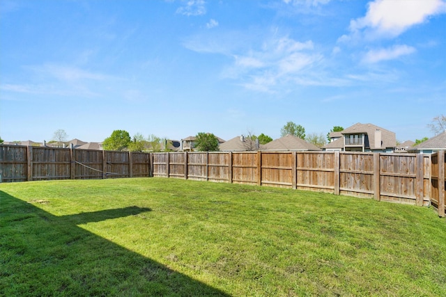 9904 Southgate Dr, Mckinney, TX 75072 - view of yard featuring a residential view