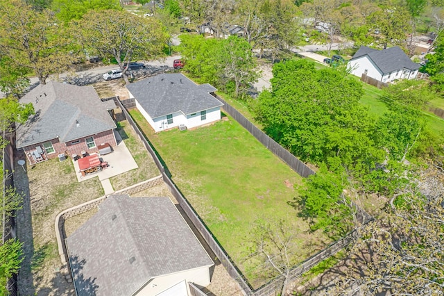 530 E Day St, Denison, TX 75021 - bird's eye view featuring a residential view