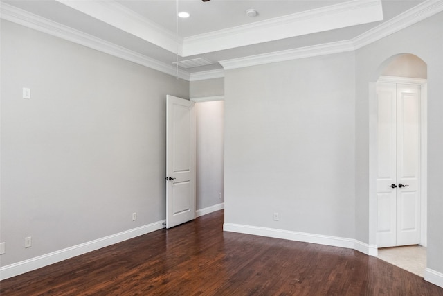 7217 Deer Field Dr, Mansfield, TX 76063 - empty room with arched walkways, baseboards, wood finished floors, ceiling fan, and crown molding