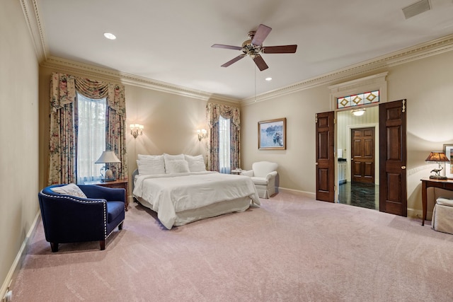carpeted bedroom with baseboards, recessed lighting, crown molding, visible vents, and ceiling fan