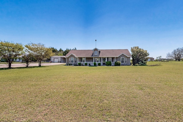 5609 Cedar Creek Dr, Kemp, TX 75143 - ranch-style home featuring a front yard