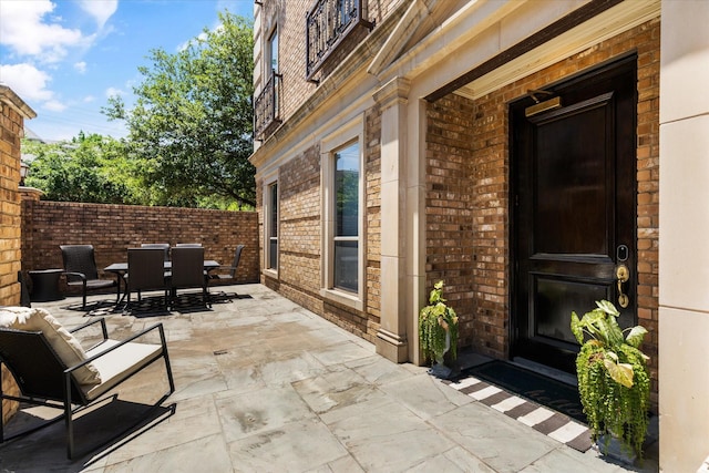 6615 Bandera Ave Unit 1A, Dallas, TX 75225 - view of patio with outdoor dining space and fence