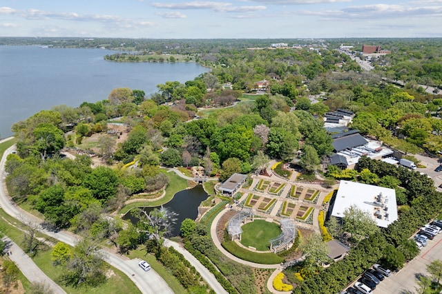 9431 Waterview Rd, Dallas, TX 75218 - bird's eye view featuring a water view