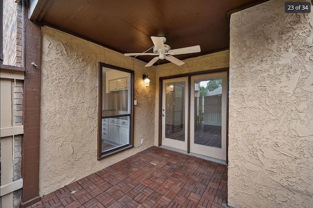 view of patio with a ceiling fan