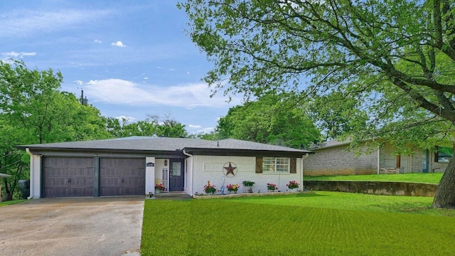 1210 Carla Dr, Denison, TX 75020 - single story home with a garage, driveway, and a front yard