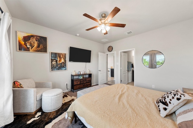 bedroom featuring visible vents, ceiling fan, and baseboards