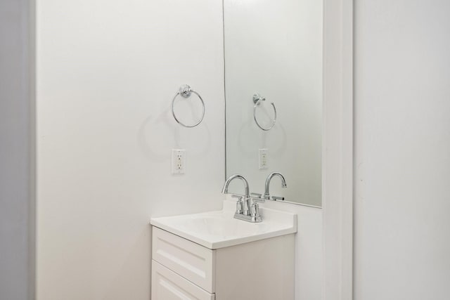 4122 Travis St Unit 7, Dallas, TX 75204 - bathroom with vanity