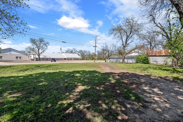 302 S S Ave G, Clifton, TX 76634 - view of yard