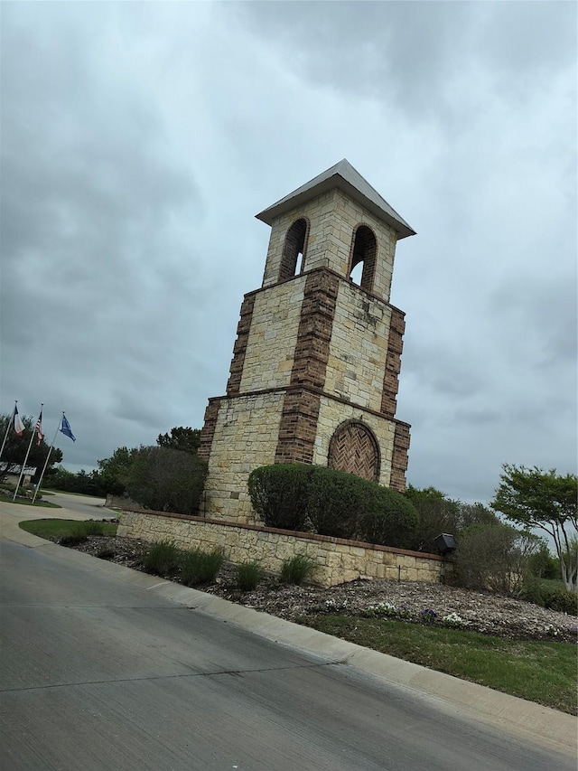 12824 Kingsgate Dr, Rhome, TX 76078 - view of community / neighborhood sign